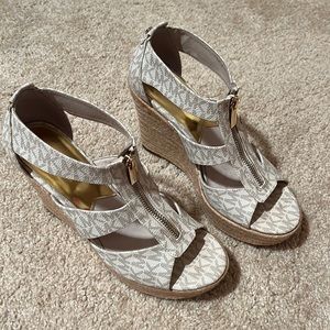 Michael Kors monogram wedge. Size 8.5